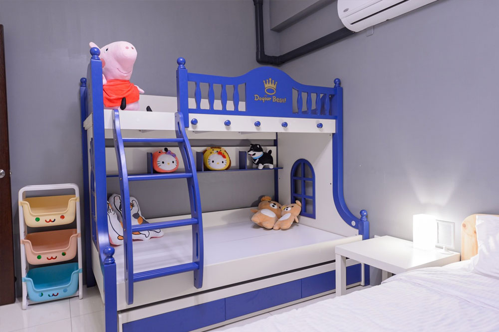 401特色四人親子房